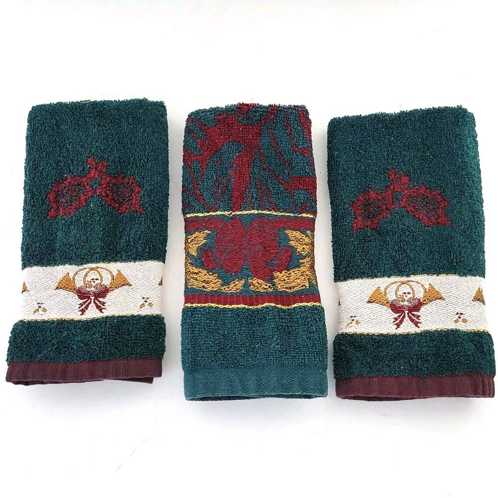 Season’s Greetings By Santens Hand Towels Lot Of 3 Vintage Christmas 11" x 17"